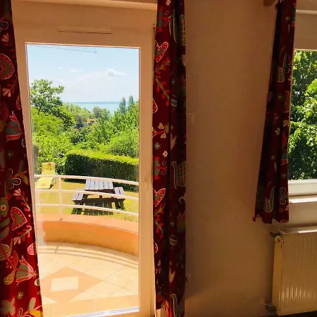 Holiday home Belvarosi Nyaralo